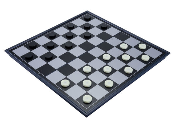 Ajedrez, damas y backgammon: imagen 2