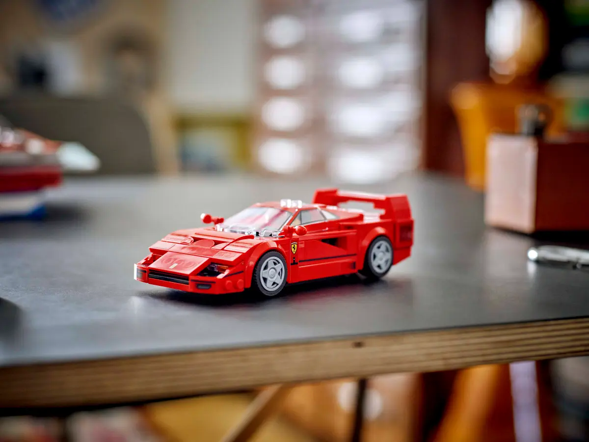 Supercoche Ferrari F40 (Lego 76934): imagen 3