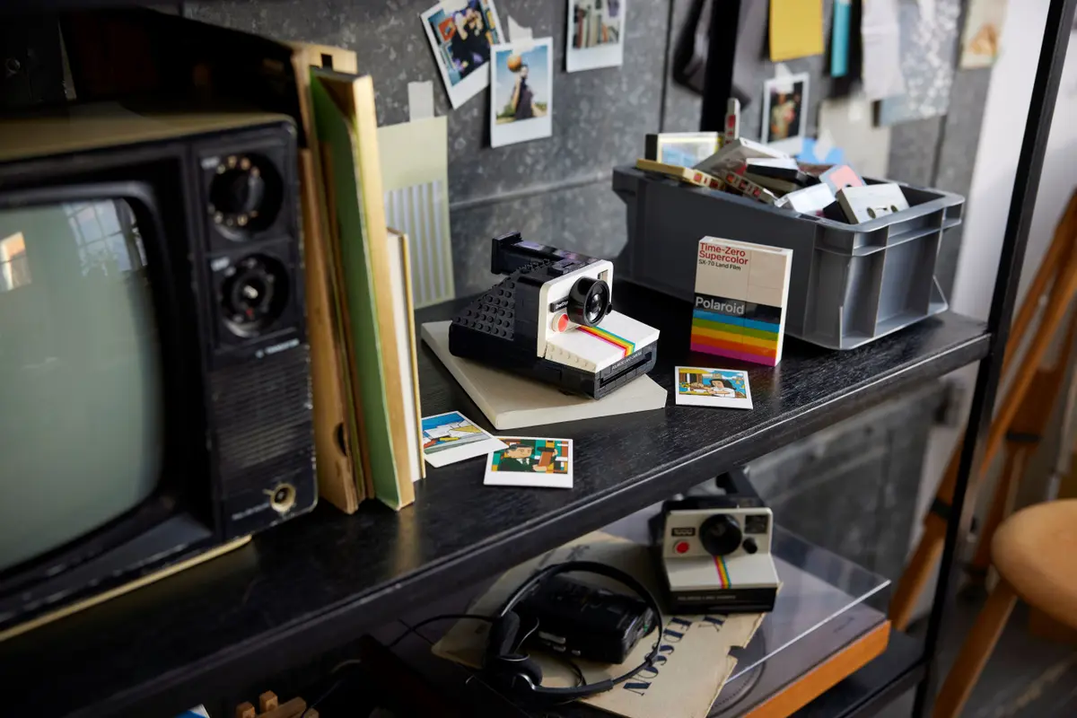 Cámara Polaroid OneStep SX-70 (Lego 21345): imagen 3