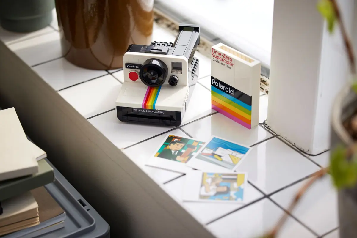 Cámara Polaroid OneStep SX-70 (Lego 21345): imagen 4